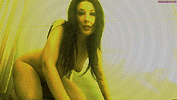 TRY TO NOT BE HIPNOTIZED